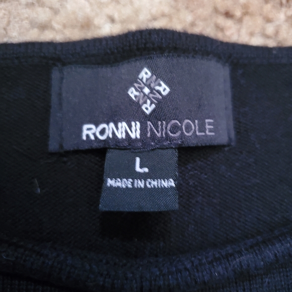 Ronni Nicole Sweater Dress - Picture 8 of 8